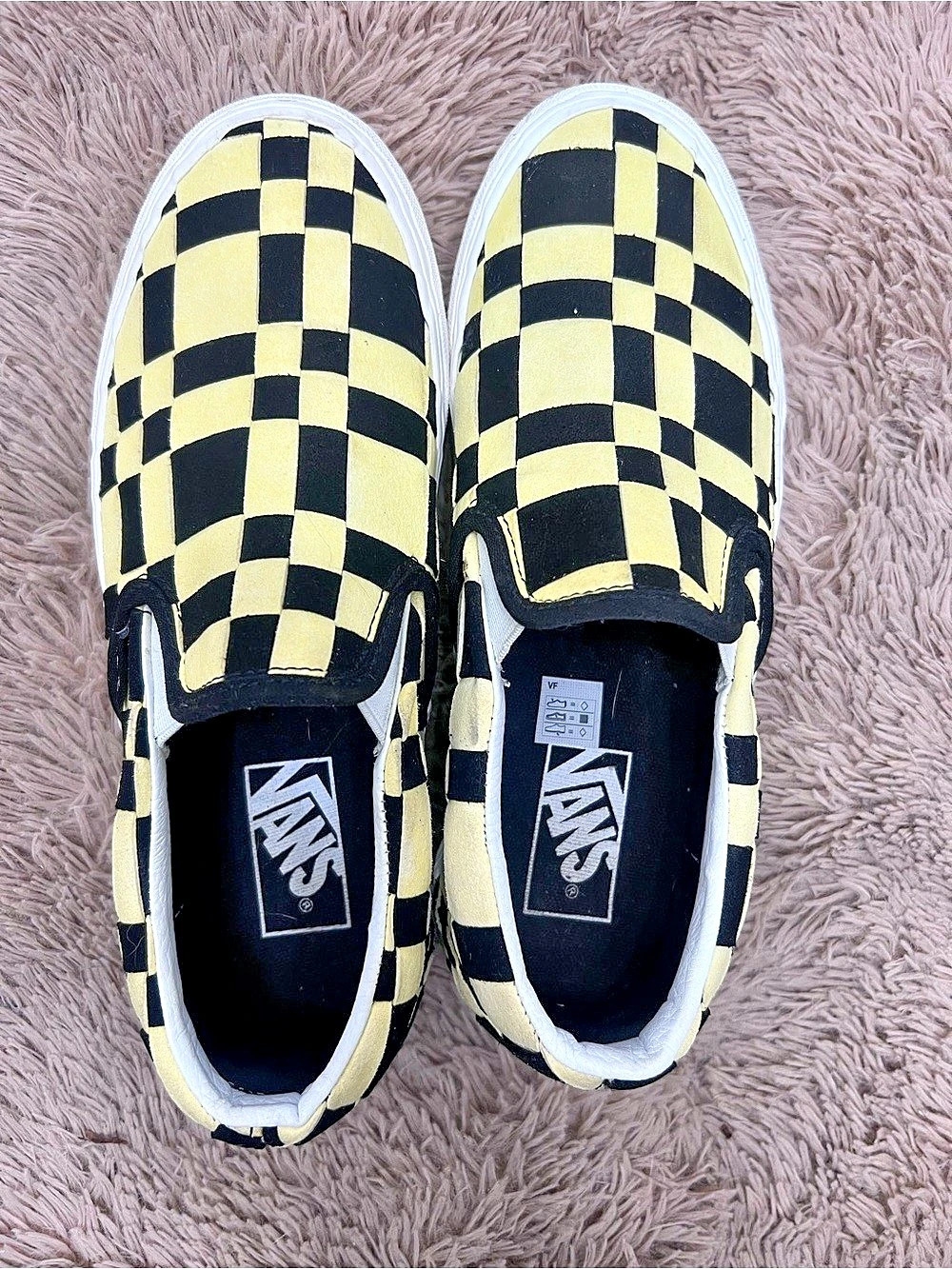 Vans LX Classic Slip-On Checkerboard Sneakers Yellow & Black W SZ8